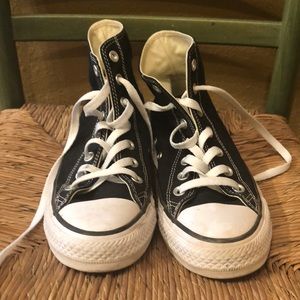 Black high top converse